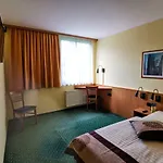 Acron-hotel Hotel