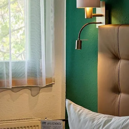 安格鲁 - 奎德林堡酒店