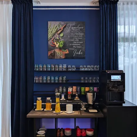 安格鲁 - 奎德林堡酒店 酒店