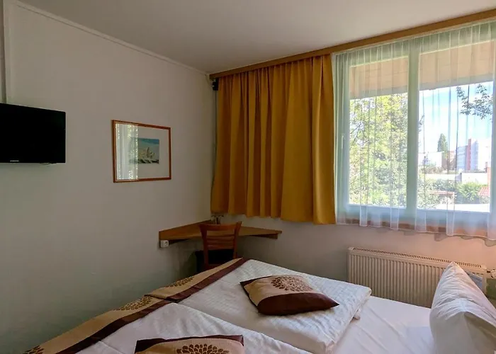 Acron-hotel קדלינבורג