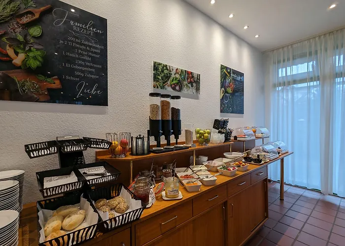 Acron-hotel מלון 3*