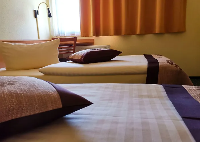 Acron-hotel 3* קדלינבורג